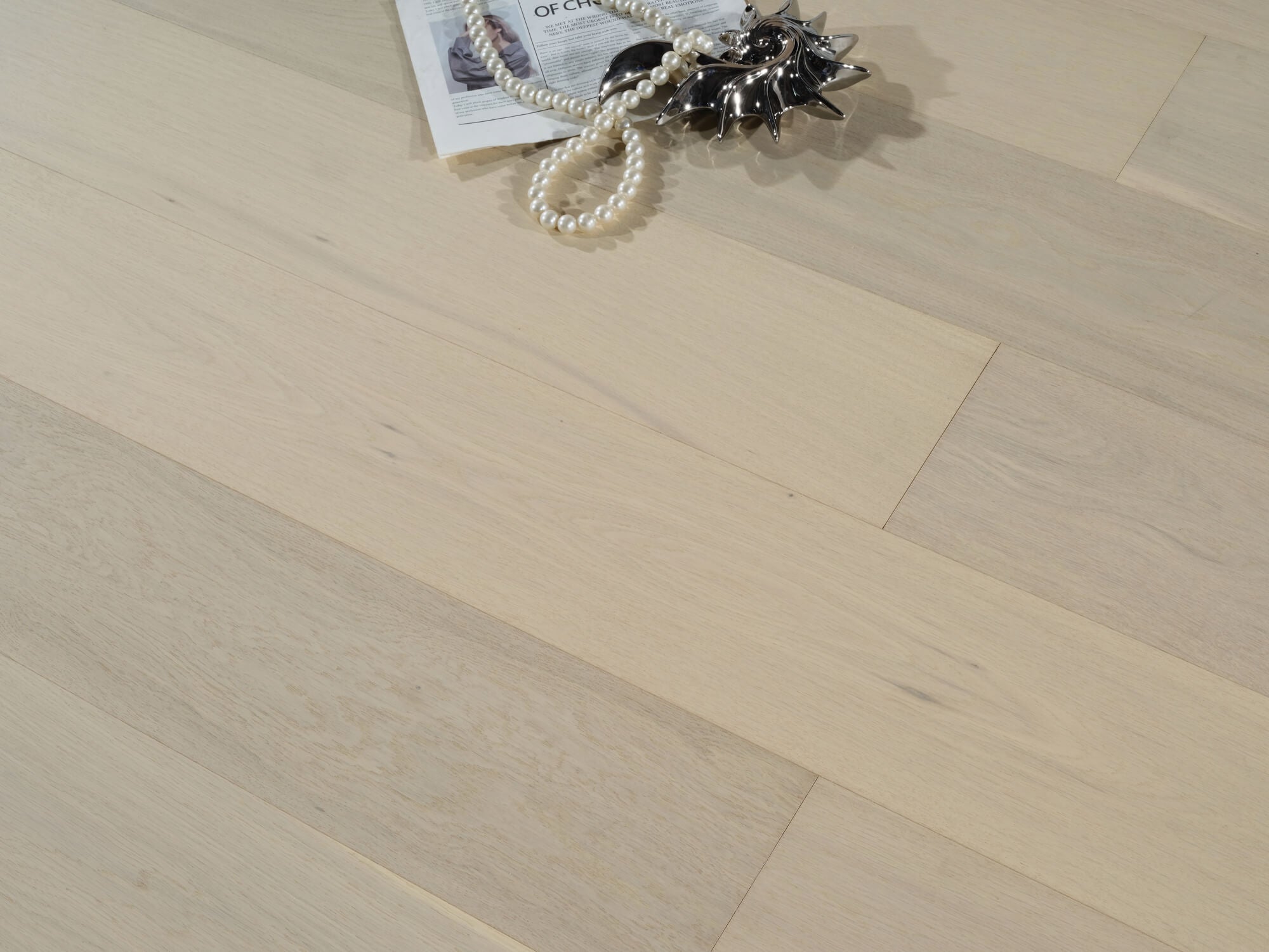 Engineered Timber Flooring - AB Grade 14mm Creme Oak PL01