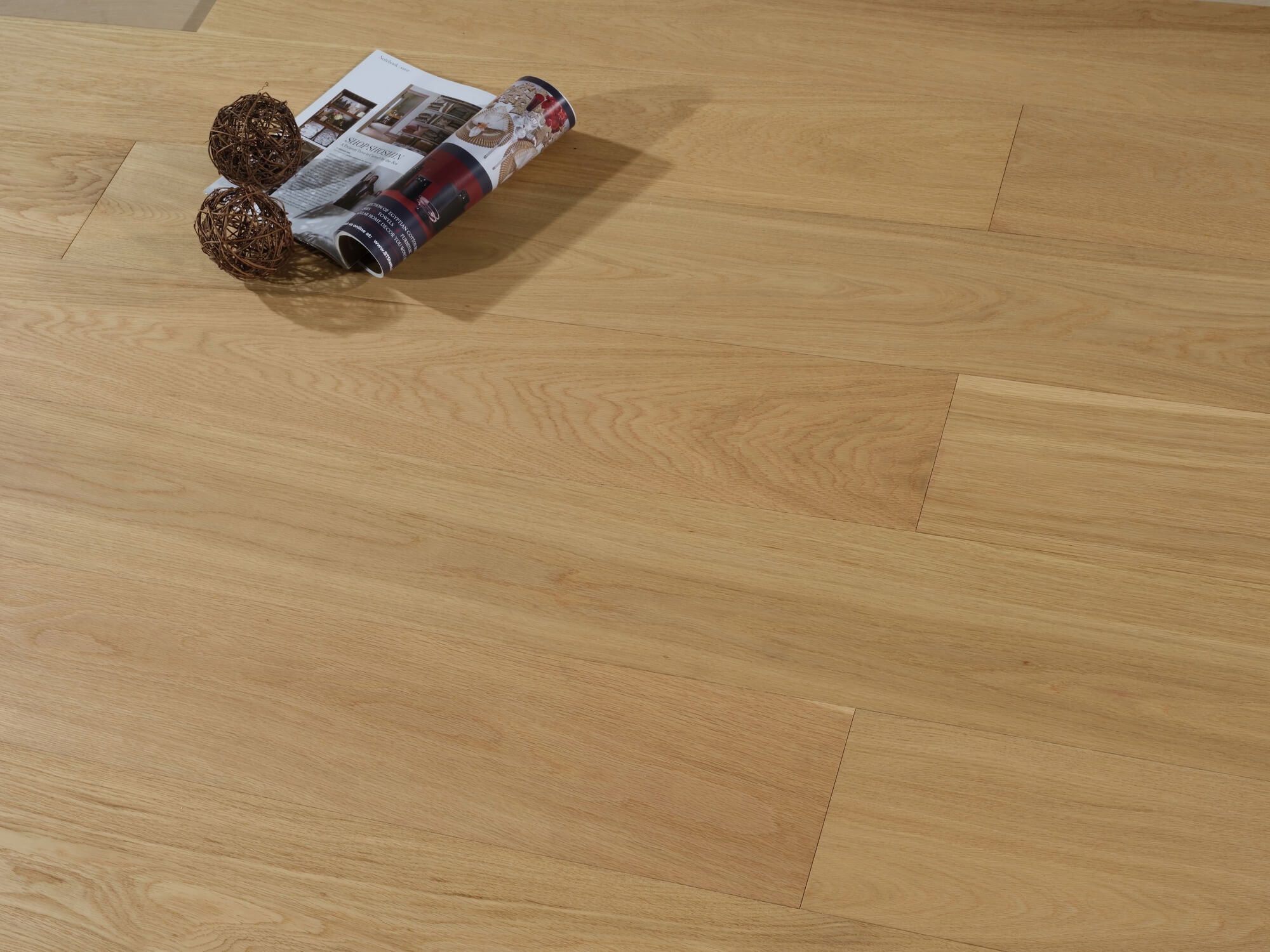 Engineered Timber Flooring - AB Grade 14mm Classic Oak PL02