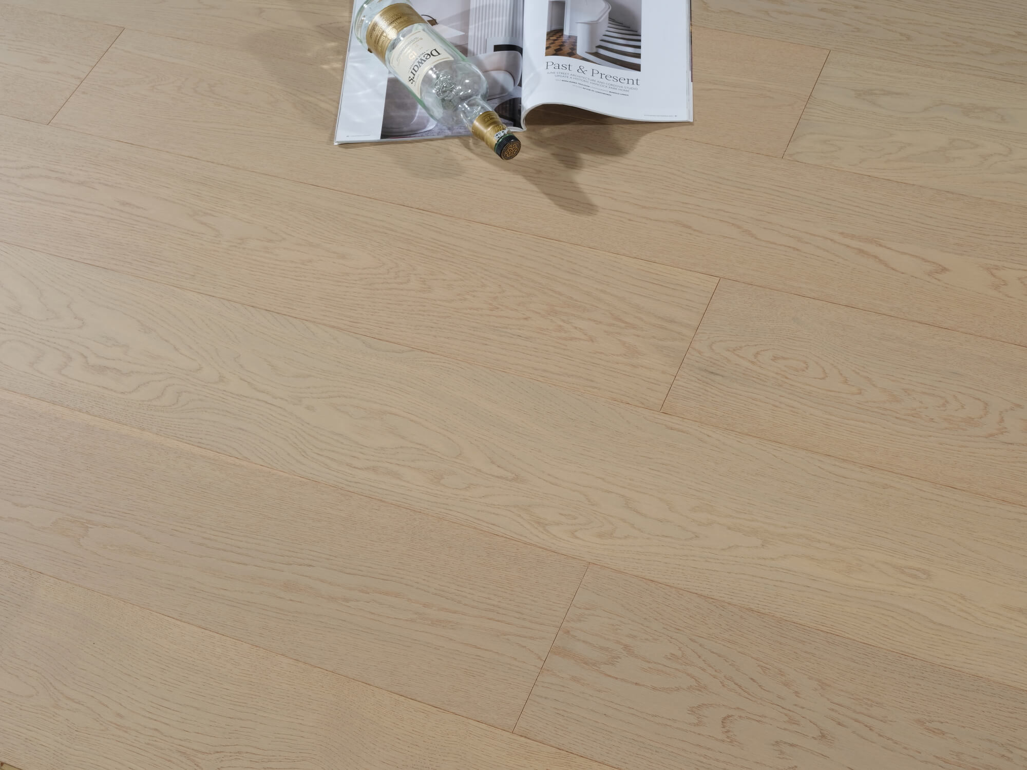 Engineered Timber Flooring - AB Grade 14mm Royal Light Oak PL03