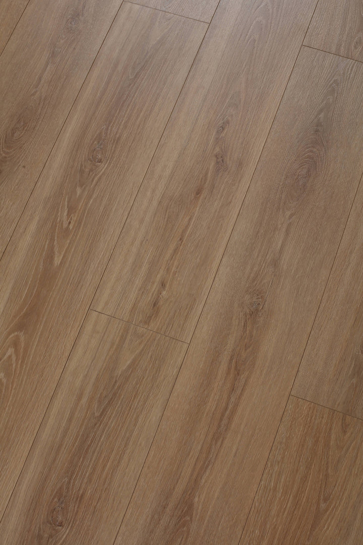 12mm 1.79sqm Natural Oak Waterproof Laminate Flooring