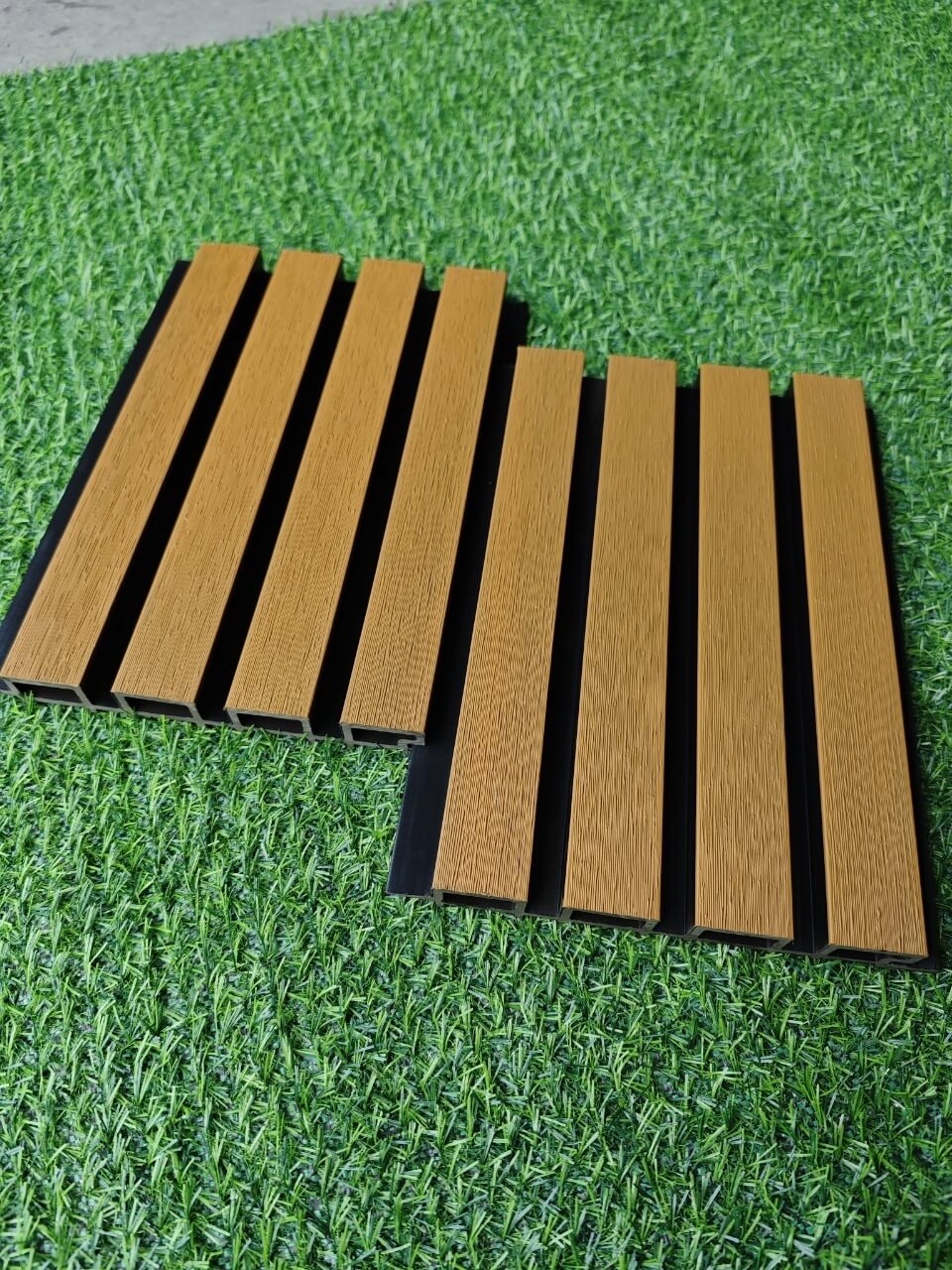 Composite Wall Cladding double color - Light Teak /  Charcoal