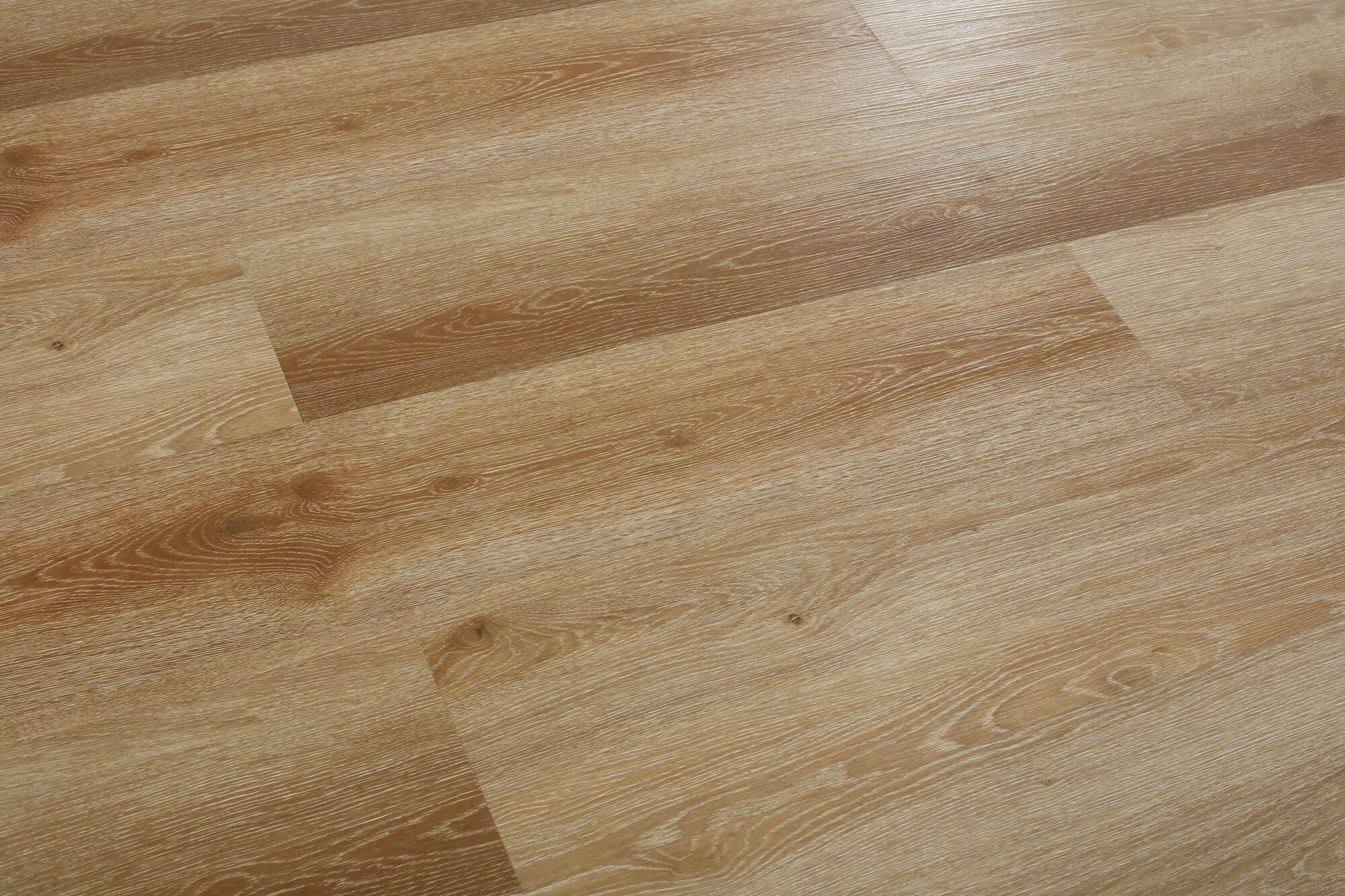 402 - 8mm 2.1205sqm Amber SPC Hybrid Flooring