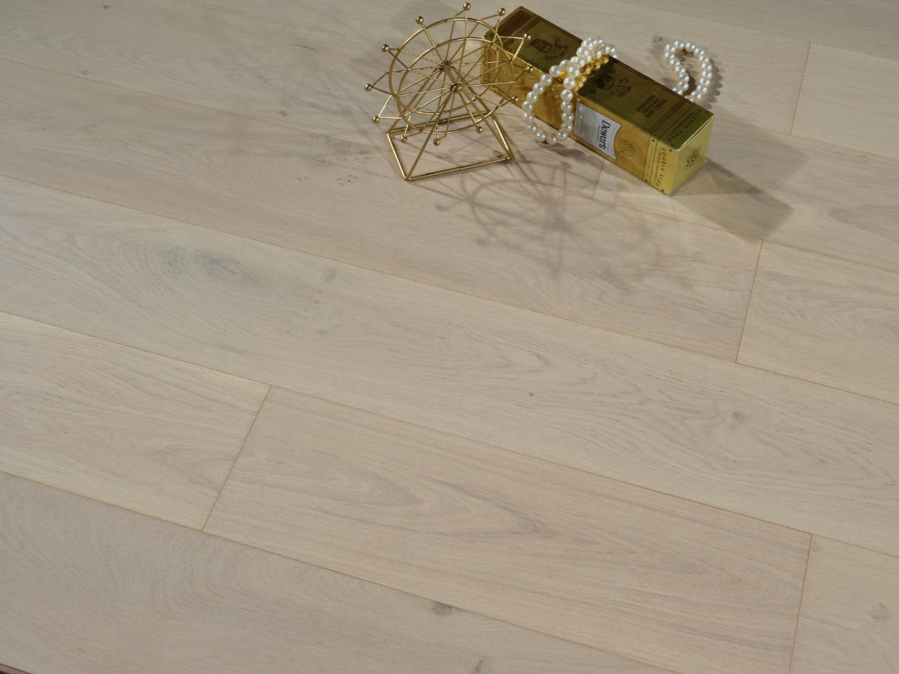 Engineered Timber Flooring - ABC Grade 15/4mm Premium - F02 PEARL MIST OAK