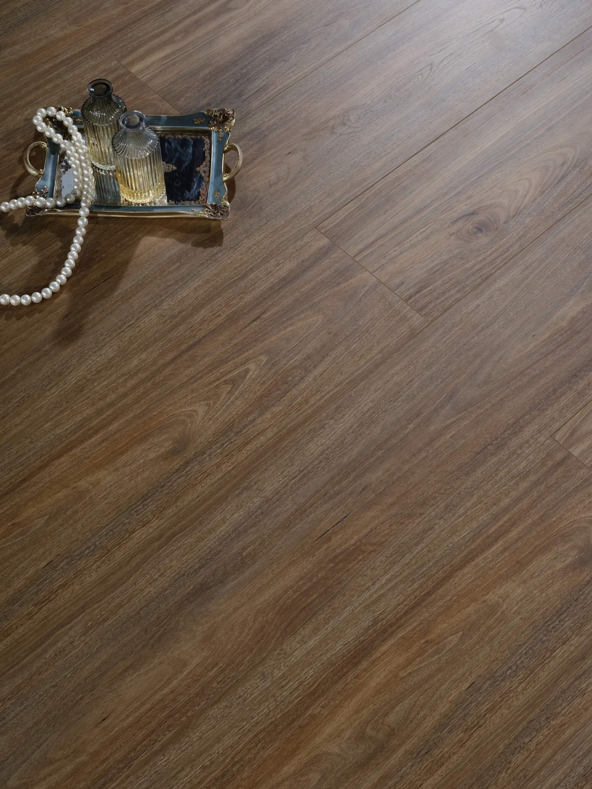 314 - 12mm Waterproof Laminate Flooring 1.8m Premium - 2.214sqm / carton