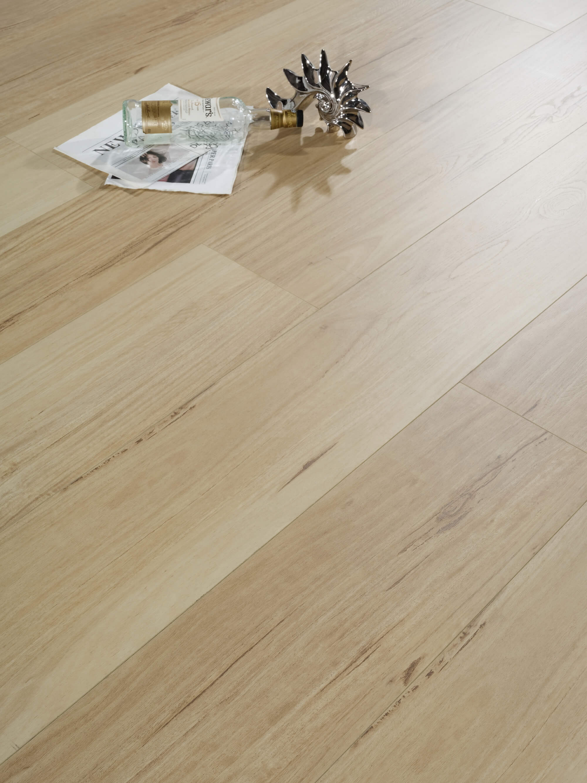 315 - 12mm Waterproof Laminate Flooring 1.8m Premium - 2.214sqm / carton