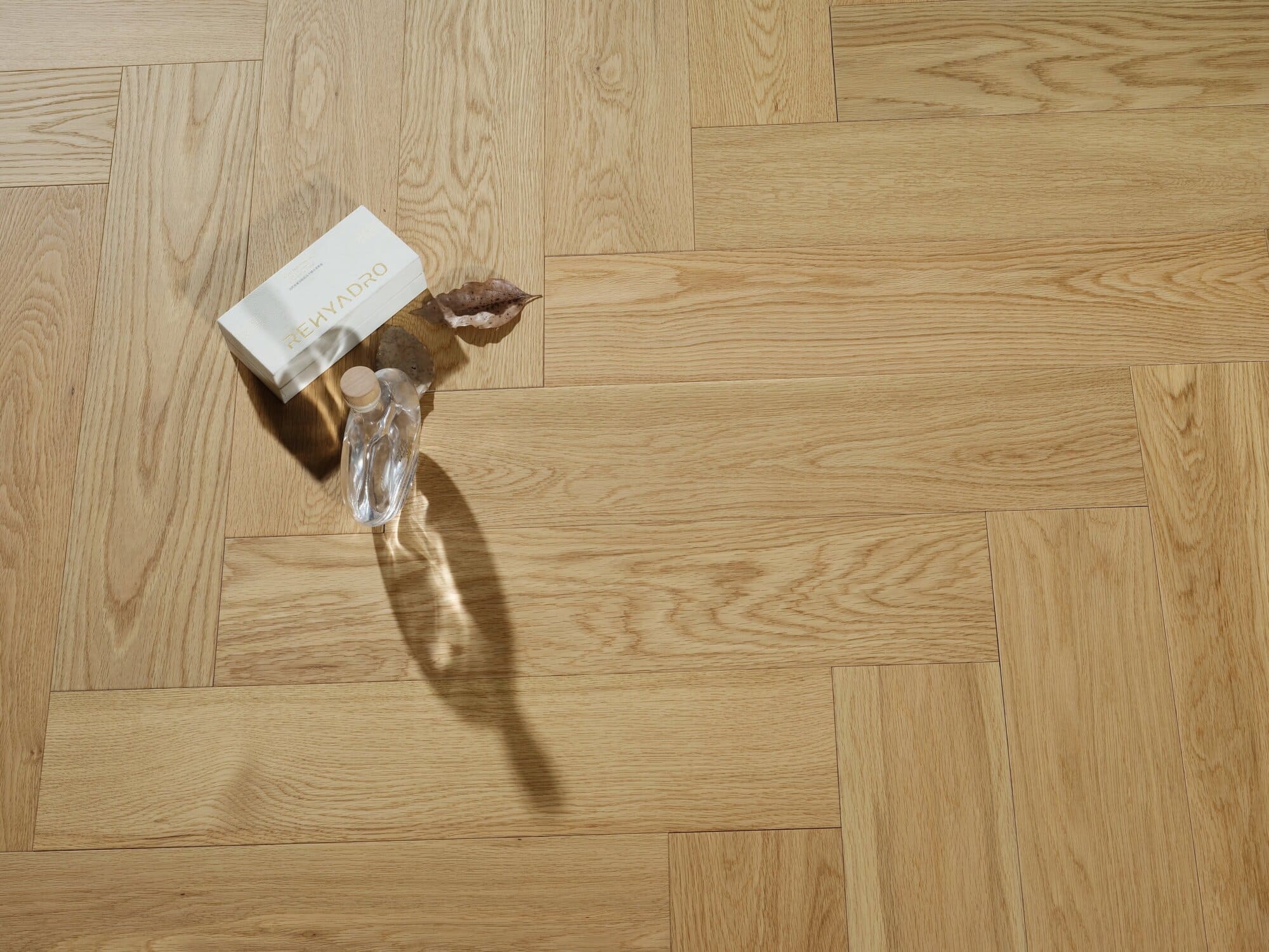 14/3mm 2.144sqm Herringbone Engineered Timber Flooring R03
