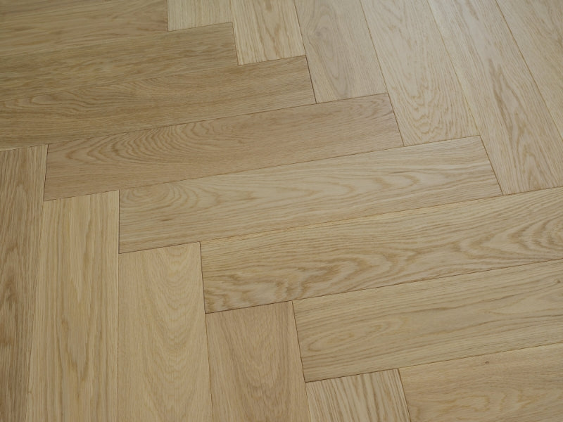 14/3mm 2.144sqm Herringbone Engineered Timber Flooring R01