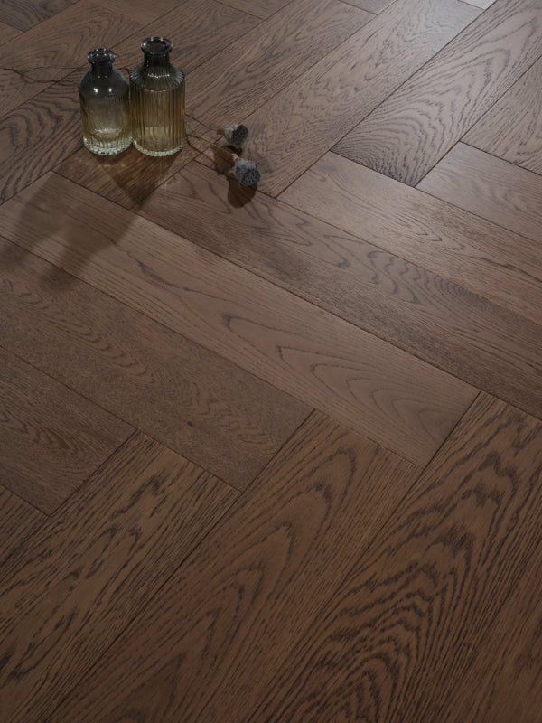 14/3mm 2.144sqm Herringbone Engineered Timber Flooring R02